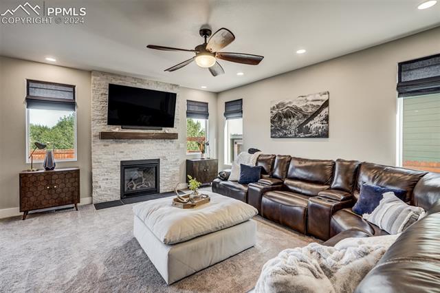 2085 Reed Grass Way