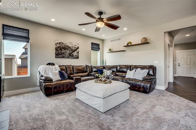 2085 Reed Grass Way