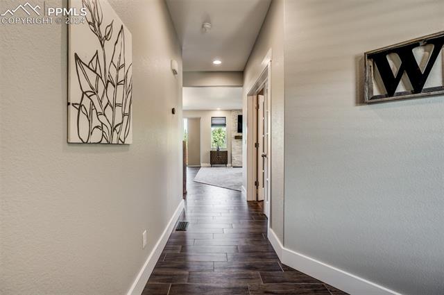 2085 Reed Grass Way
