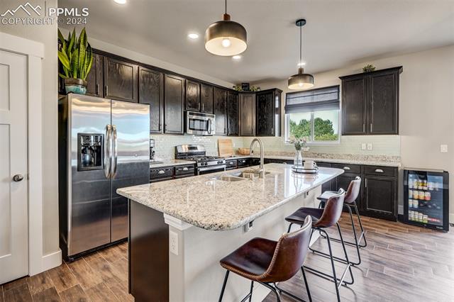 2085 Reed Grass Way