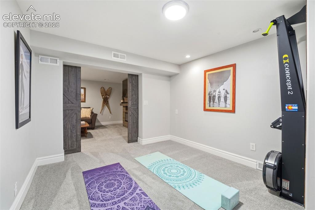 1008 Venus Drive