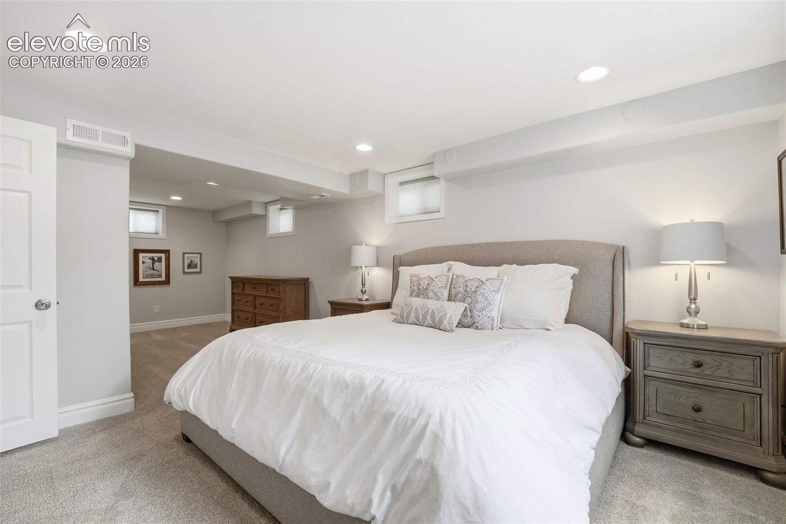 1008 Venus Drive