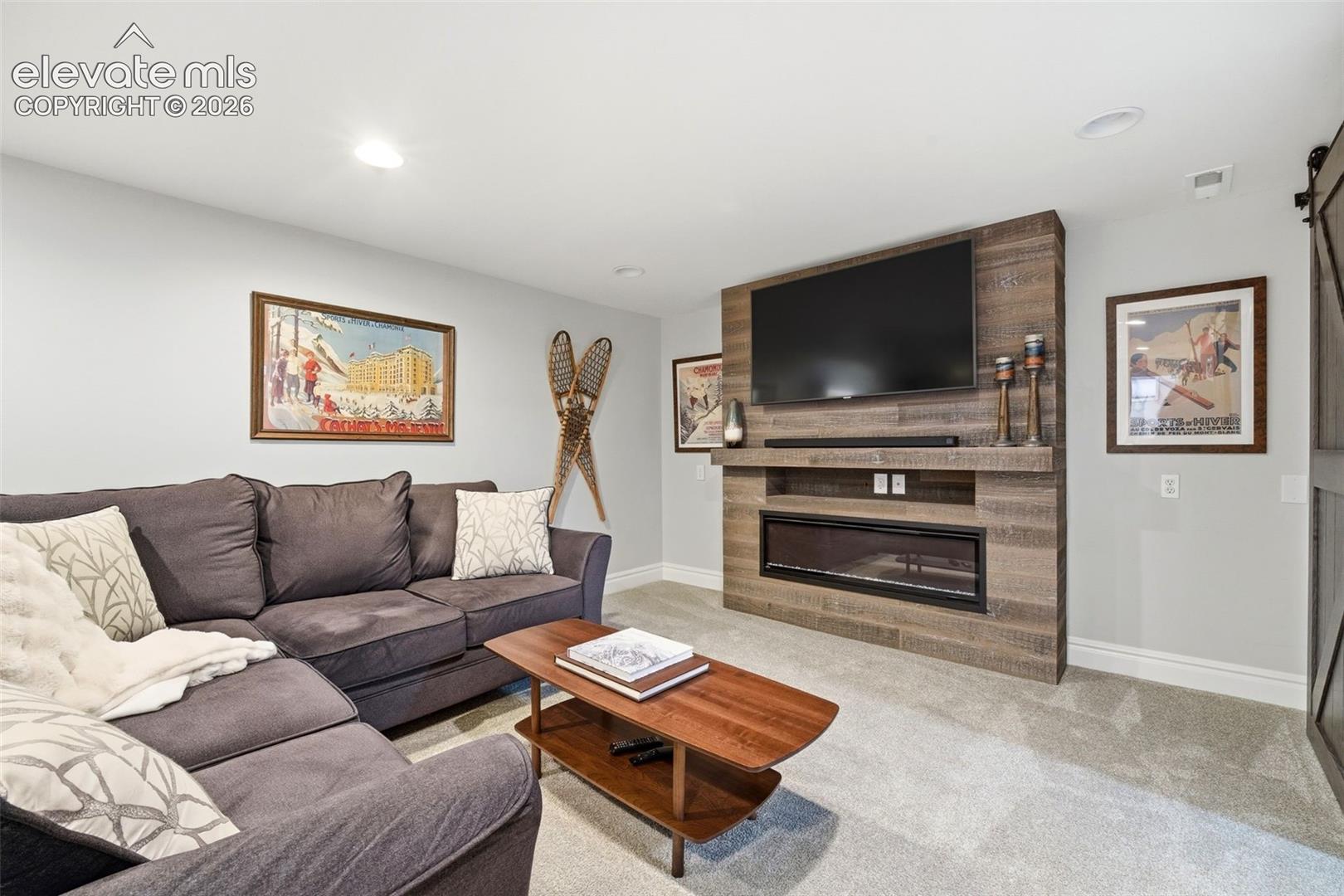 1008 Venus Drive