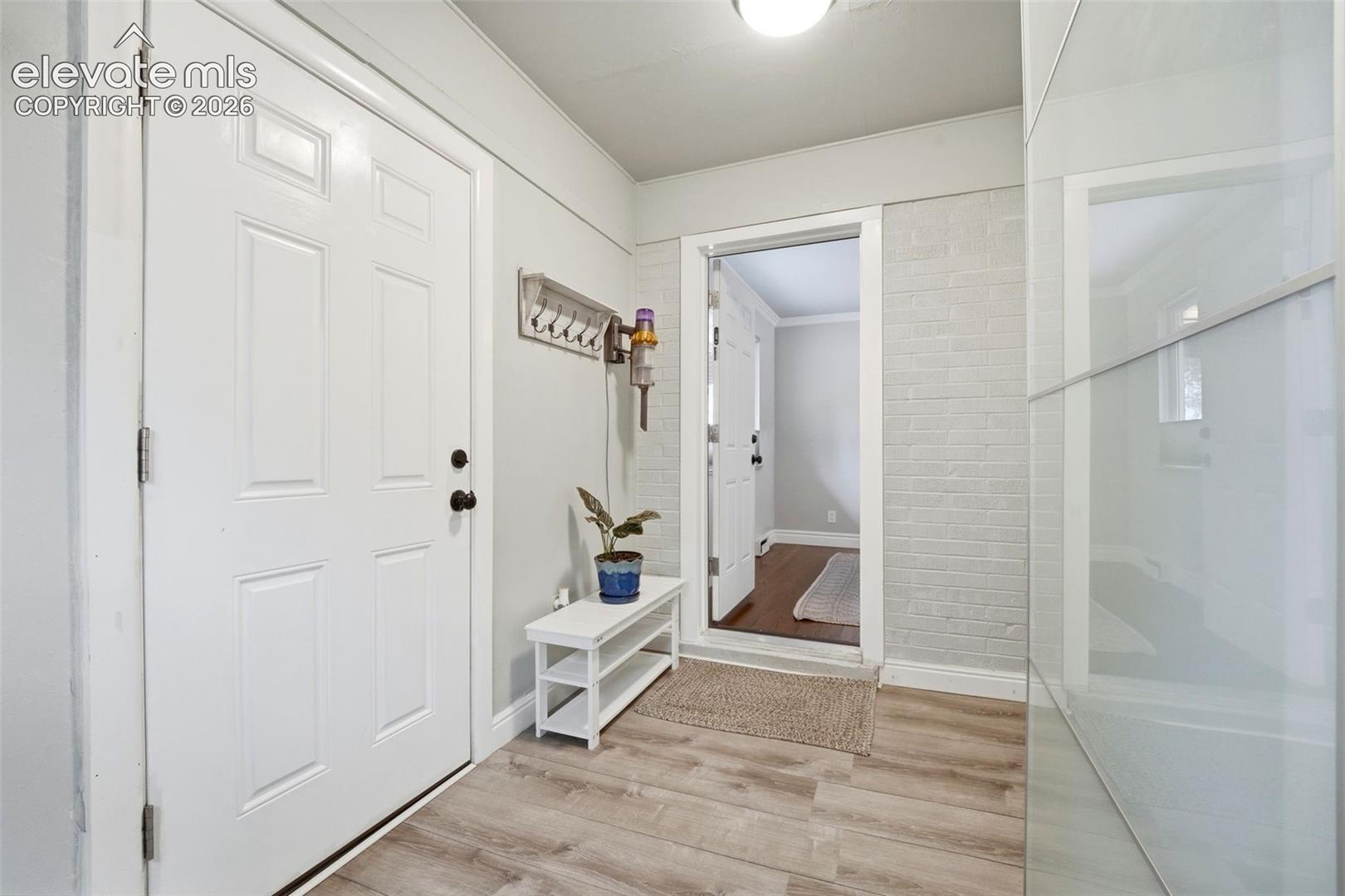 1008 Venus Drive