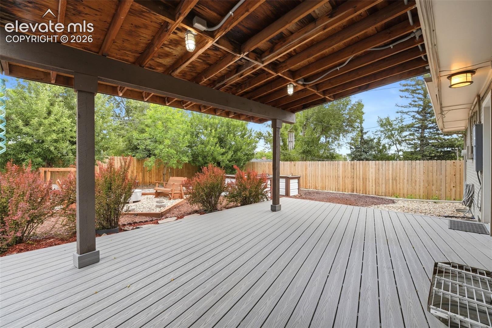 1008 Venus Drive