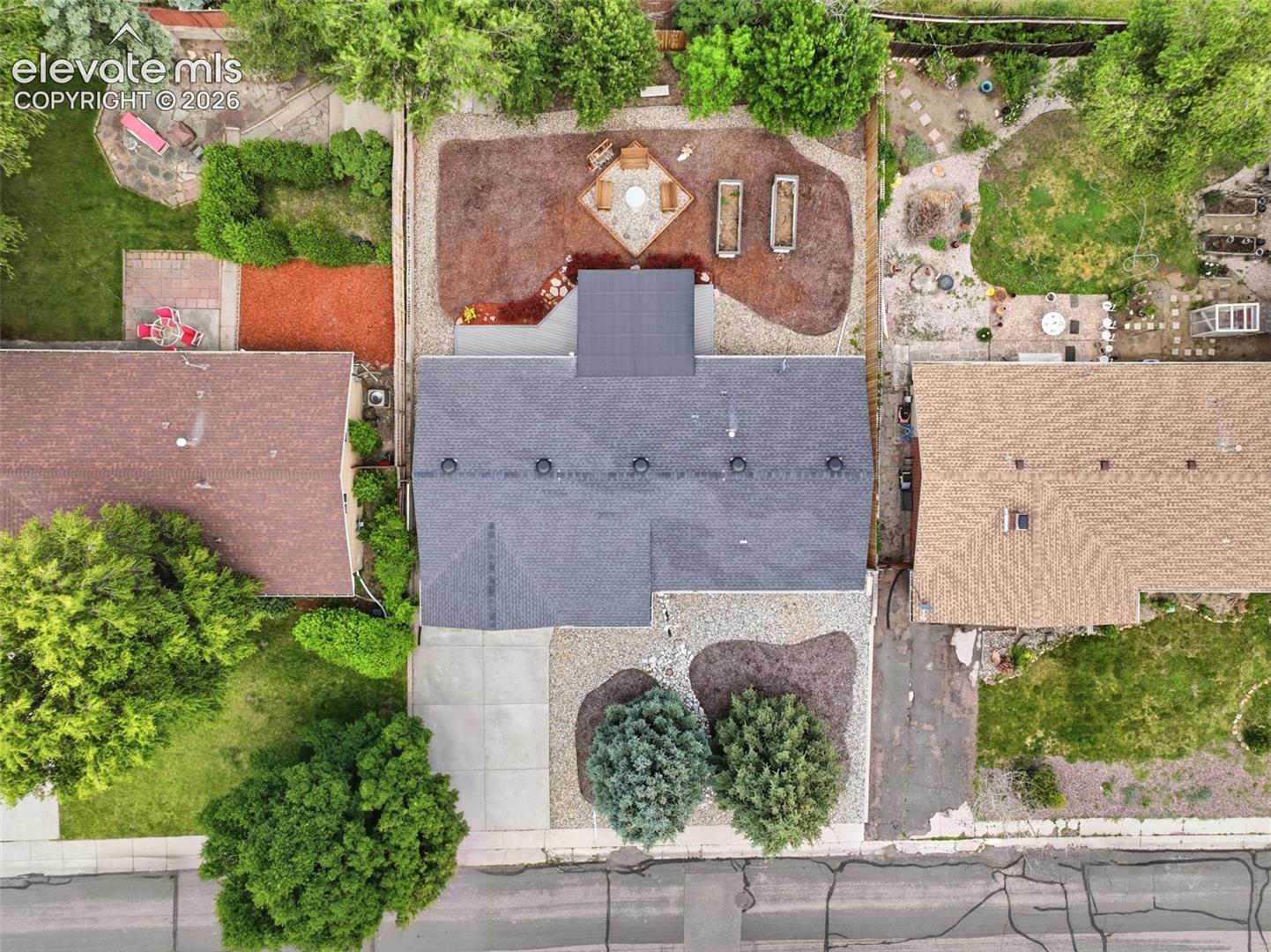 1008 Venus Drive