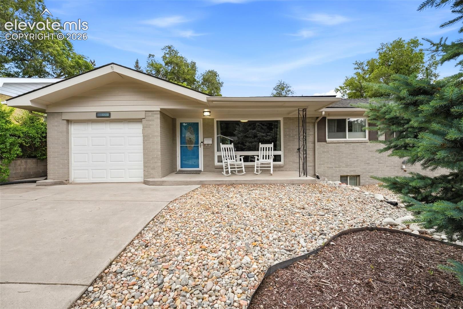 1008 Venus Drive