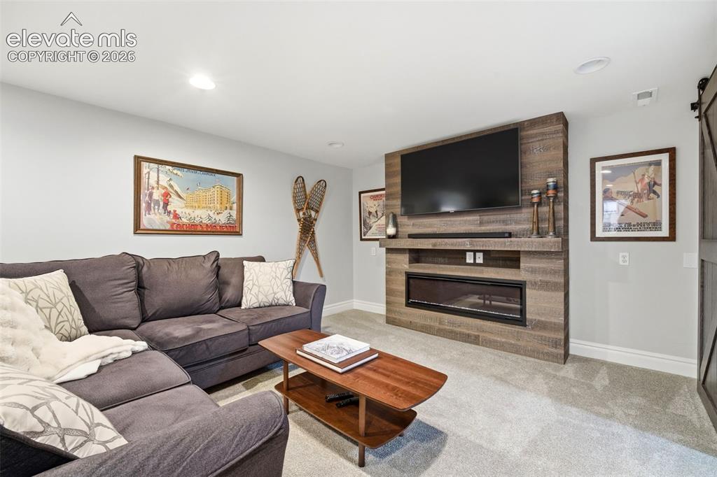 1008 Venus Drive