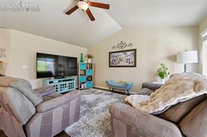 10214 Prairie Ridge Court