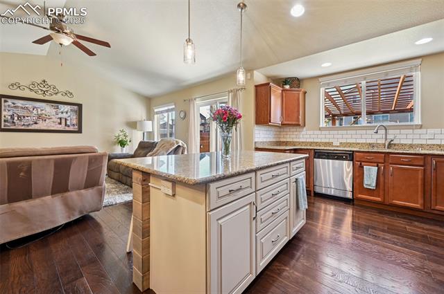 10214 Prairie Ridge Court