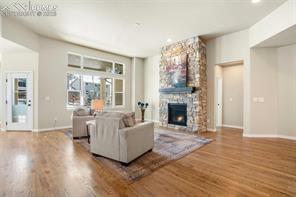 1733 Summerglow Lane