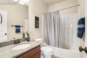 1733 Summerglow Lane