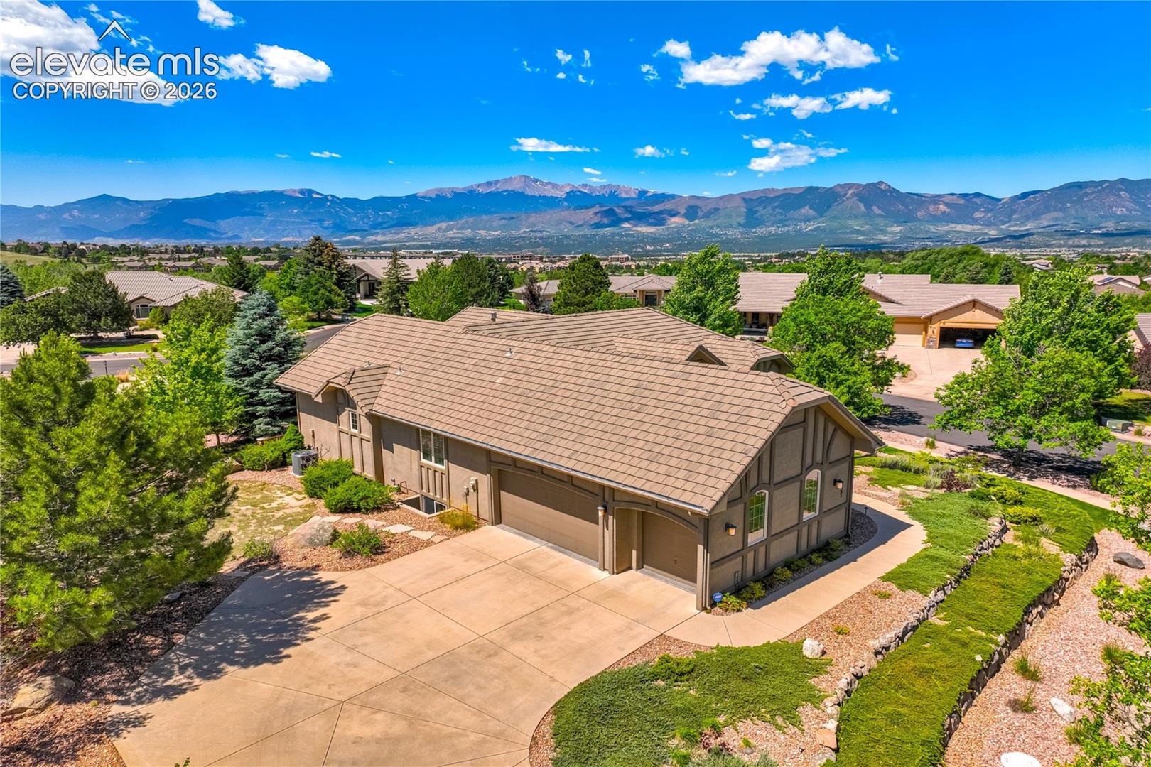 3031 Promontory Peak Drive