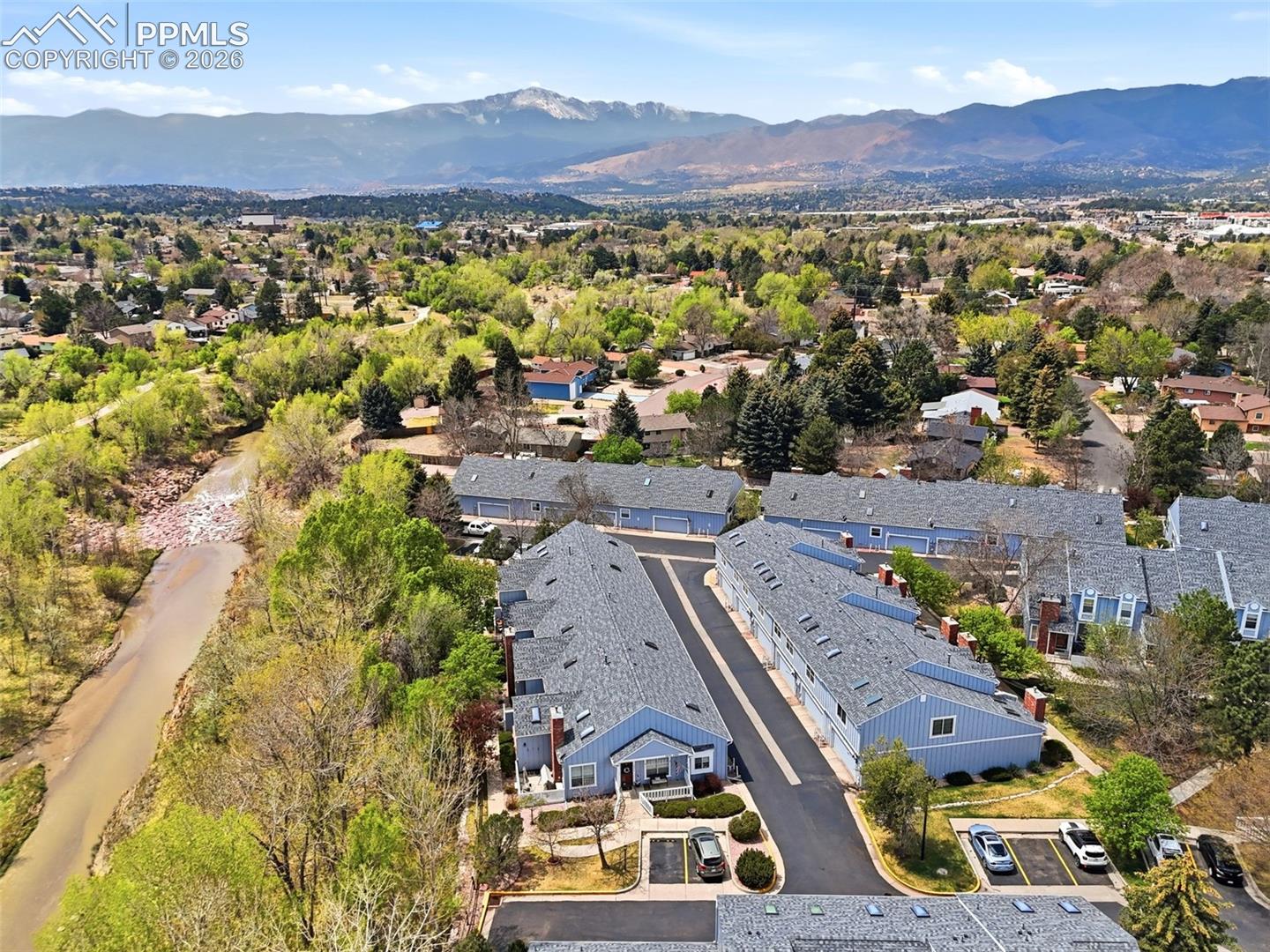 6838 Los Reyes Circle