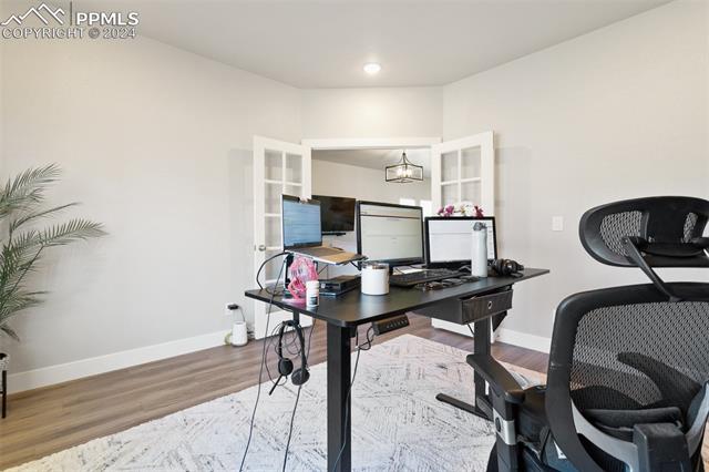 7665 Frigid Air Point