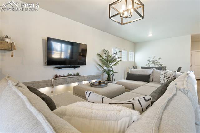 7665 Frigid Air Point