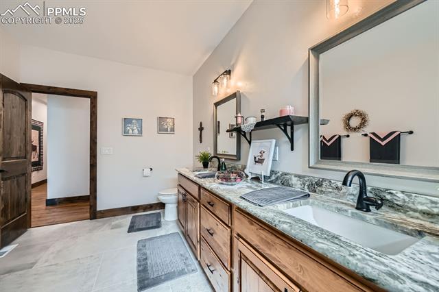 1235 Cottontail Trail