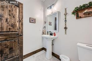 1235 Cottontail Trail