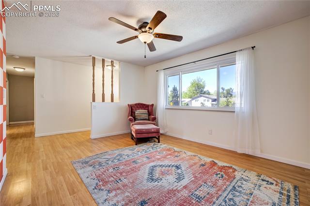 1323 Sanderson Avenue