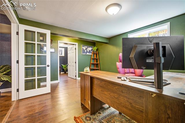 1323 Sanderson Avenue