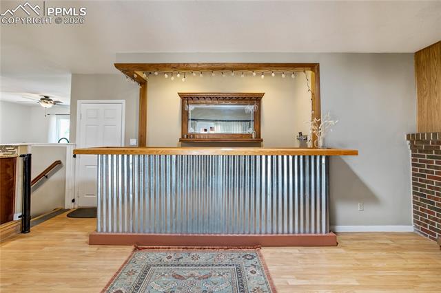 1323 Sanderson Avenue