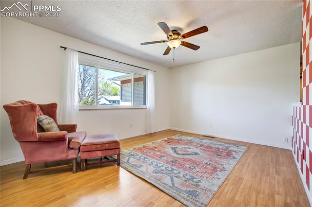 1323 Sanderson Avenue