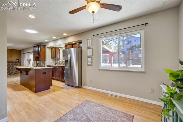 1323 Sanderson Avenue