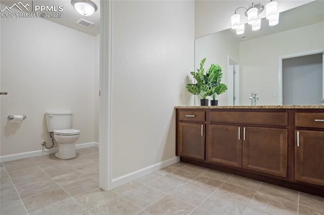 10585 Kelowna View