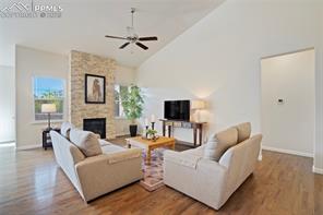 10585 Kelowna View