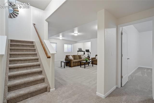 10585 Kelowna View