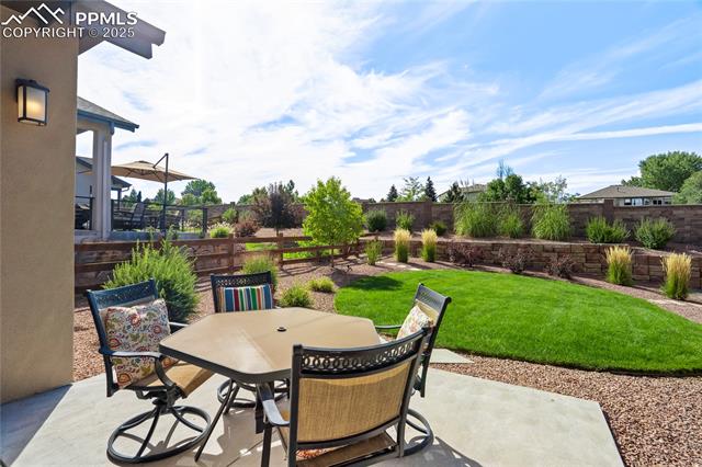 10585 Kelowna View