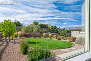10585 Kelowna View