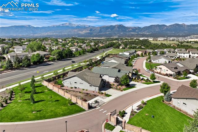 10585 Kelowna View