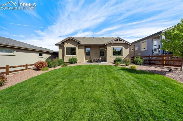 10585 Kelowna View