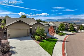 10585 Kelowna View