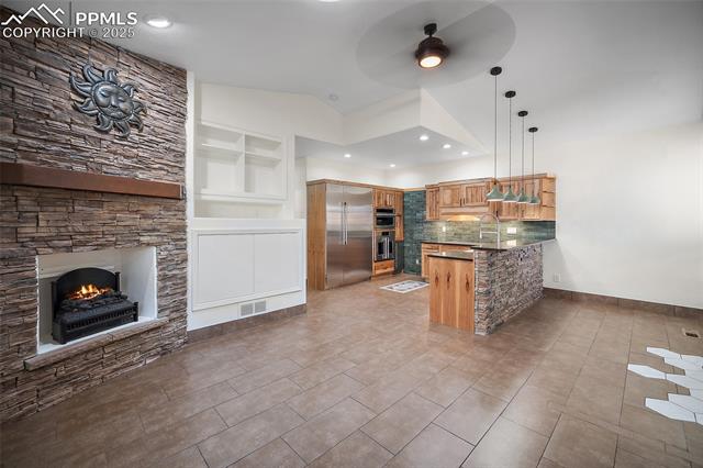 1944 Ocaso Grove