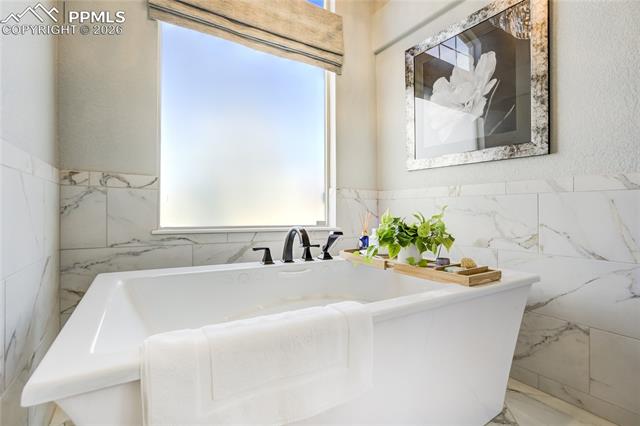 2367 Diamond Creek Drive