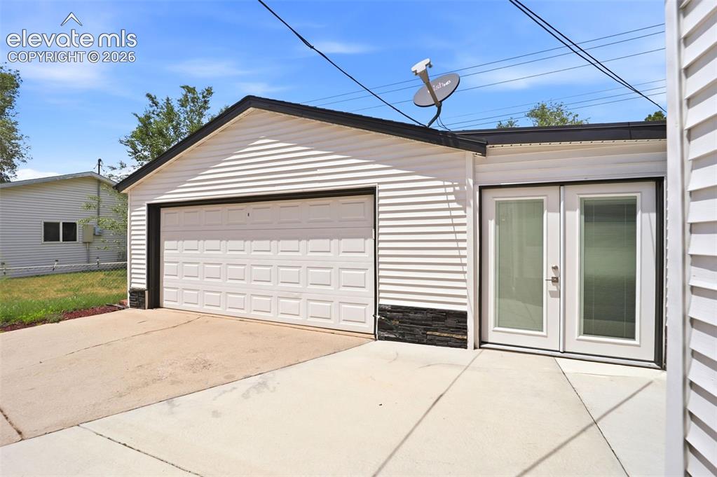 3202 La Salle Street