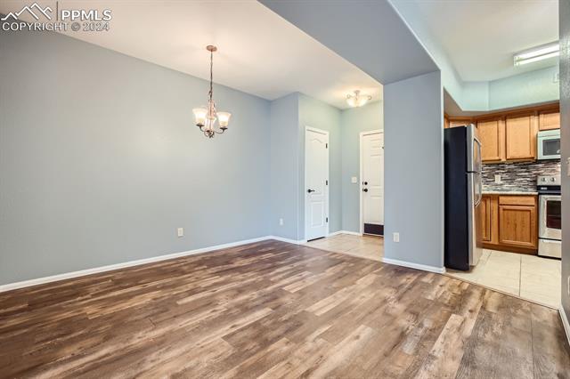 1815 Montura View 102