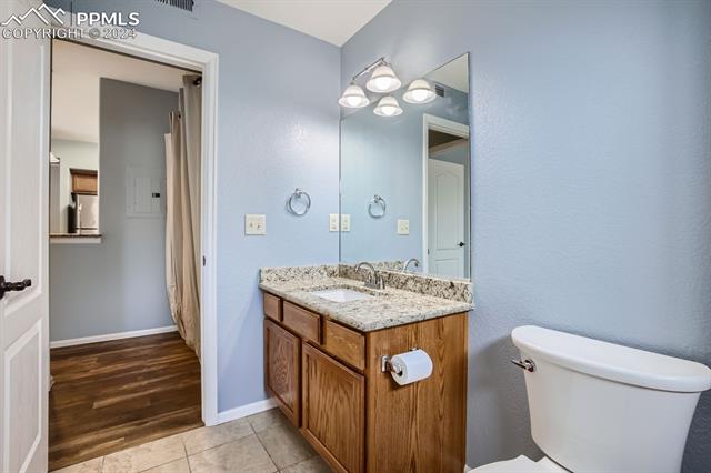 1815 Montura View 102