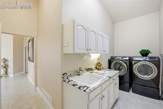 5035 Vista Del Sol Point