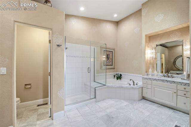 5035 Vista Del Sol Point