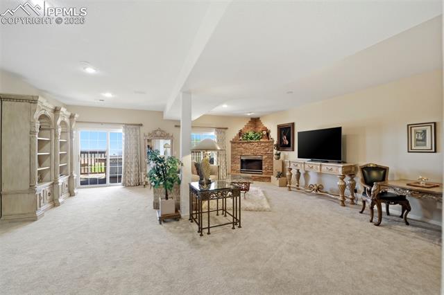 5035 Vista Del Sol Point