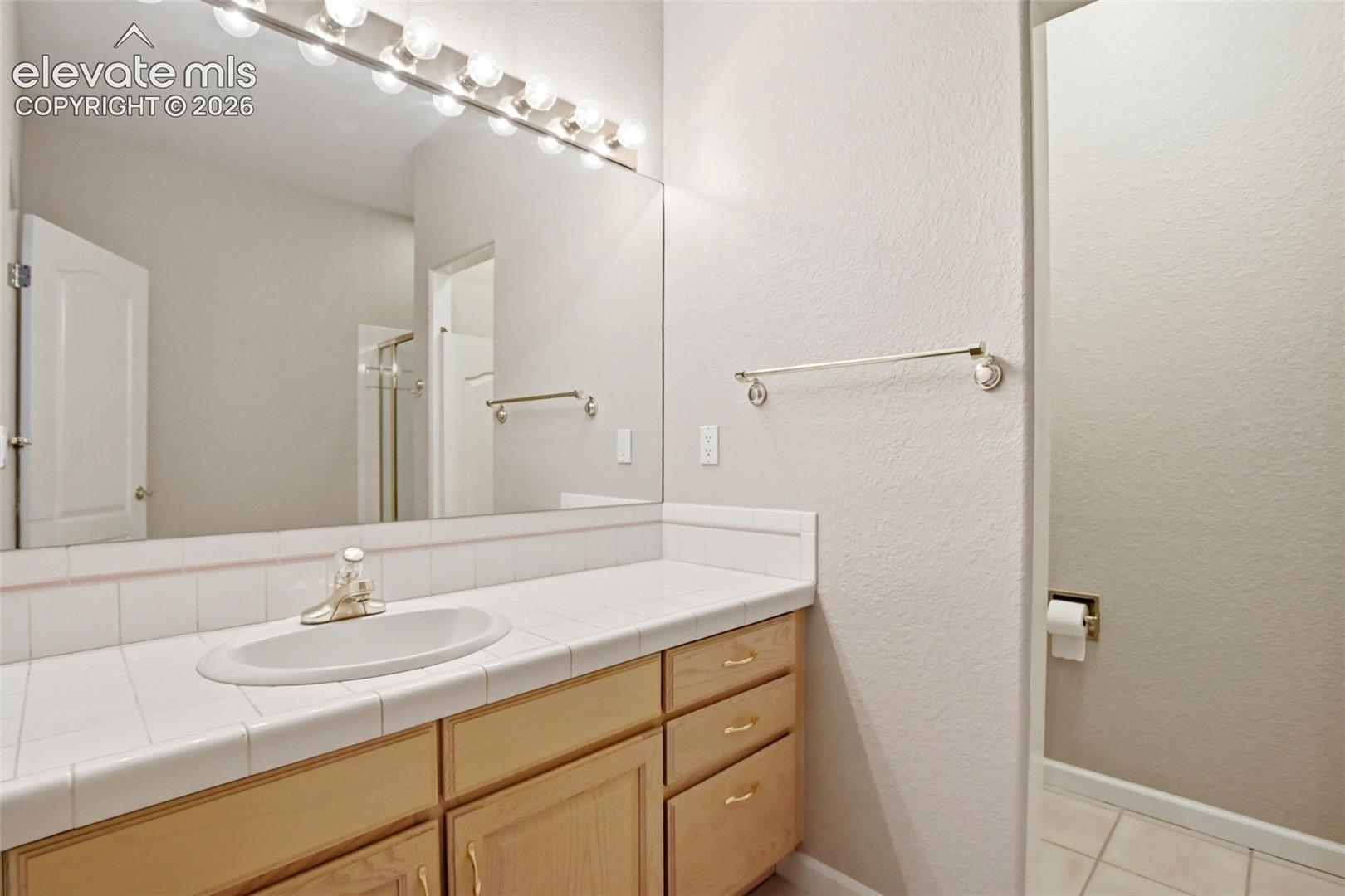5035 Vista Del Sol Point