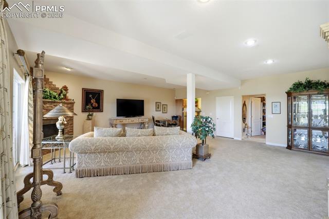 5035 Vista Del Sol Point