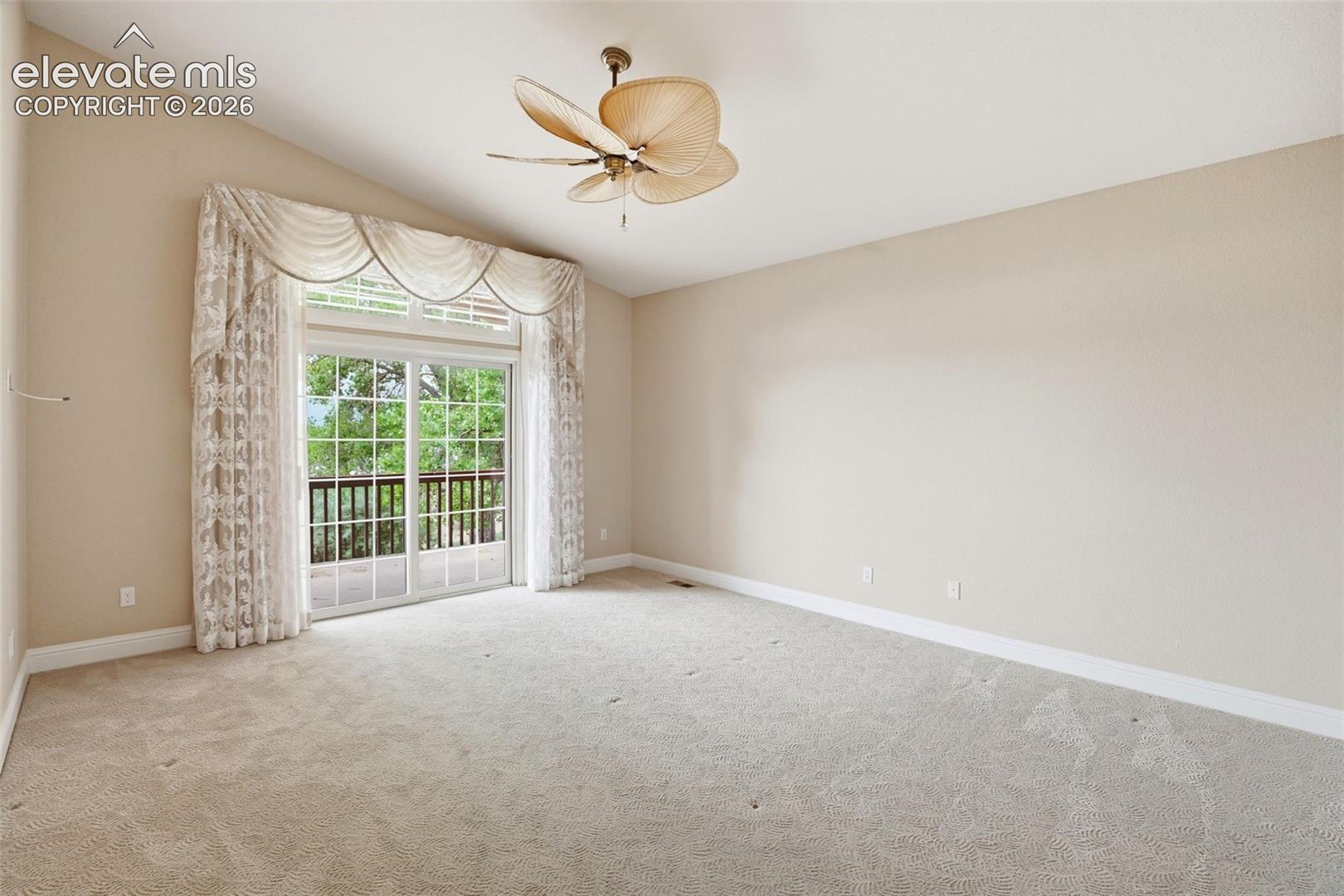 5035 Vista Del Sol Point