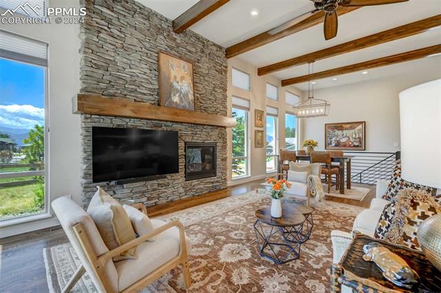 16321 Tree Top Court