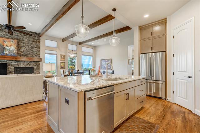 16321 Tree Top Court