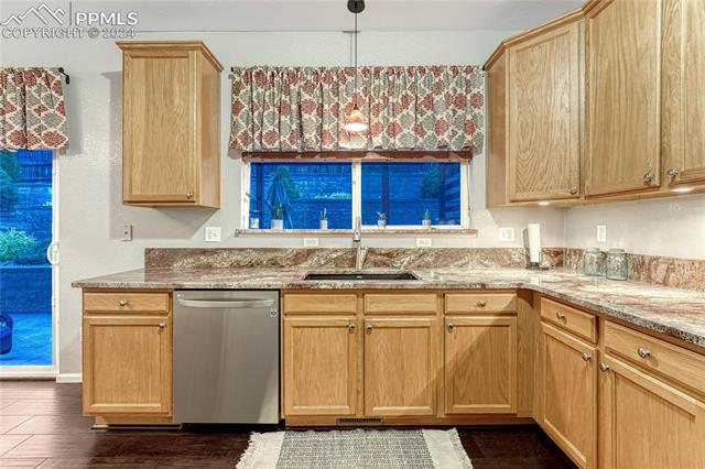 7862 Black Walnut Drive