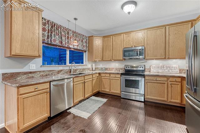 7862 Black Walnut Drive